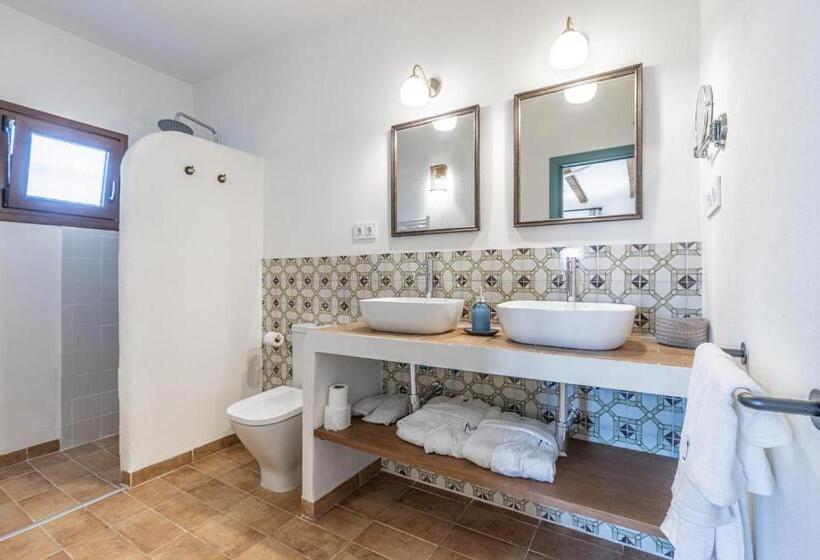 غرفة قياسية, Rural Virgen María