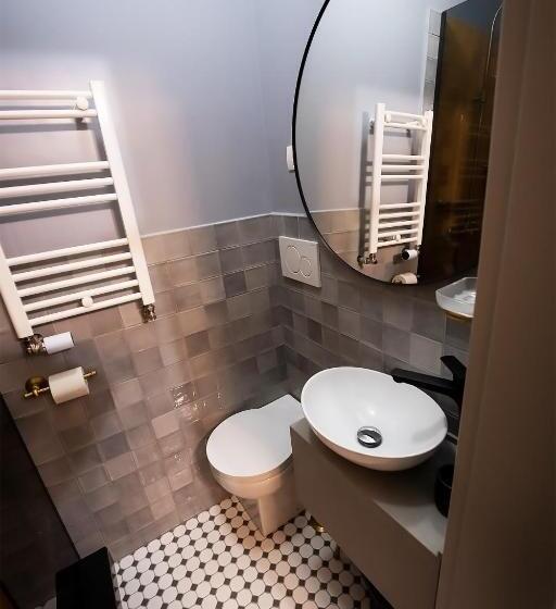 スタンダードルーム, Tempus