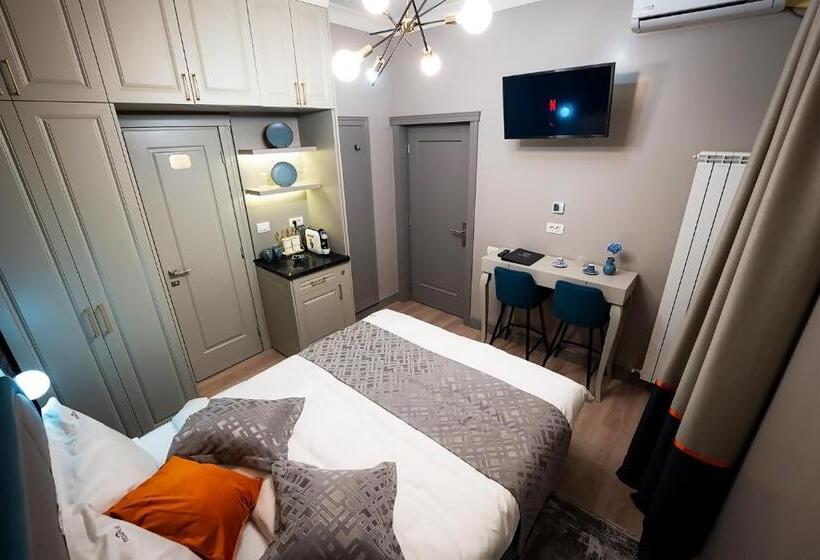 スタンダードルーム, Tempus