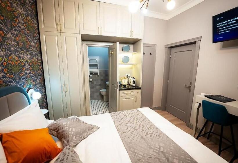 スタンダードルーム, Tempus