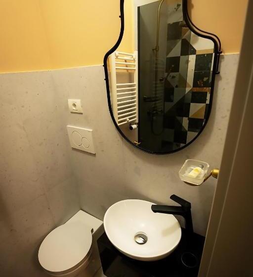 スタンダードルーム, Tempus