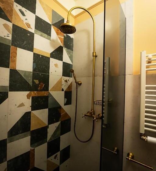 スタンダードルーム, Tempus