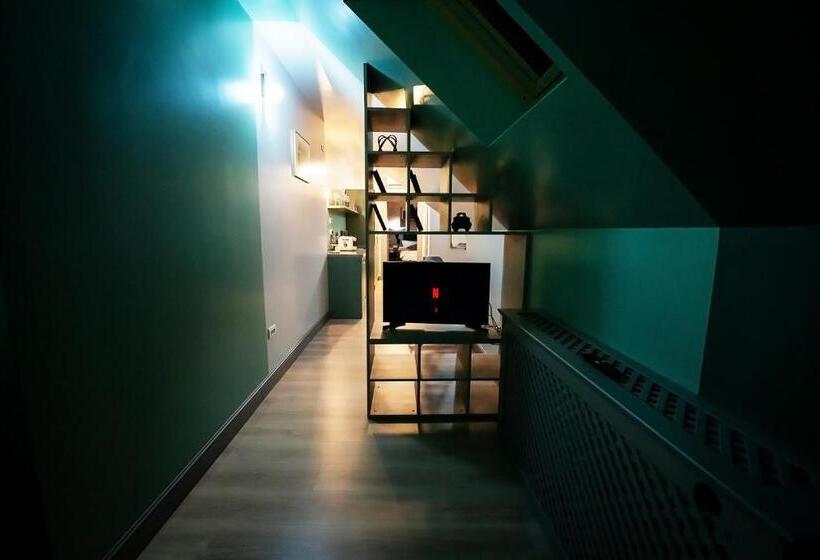 １ベッドルームのデラックスアパートメント, Tempus