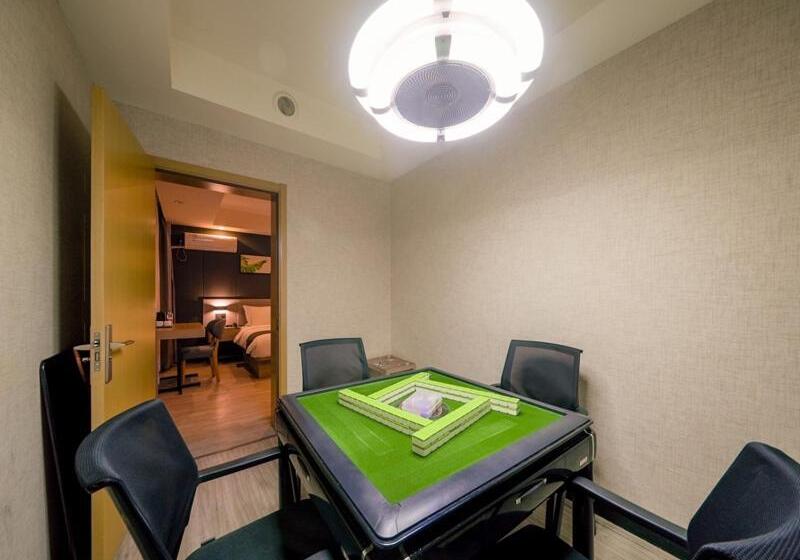 Люкс, Thank Inn Chain Xianyang Renmin Road Central Plaza