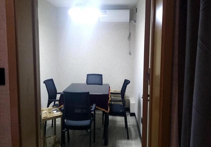 Люкс, Thank Inn Chain Xianyang Renmin Road Central Plaza