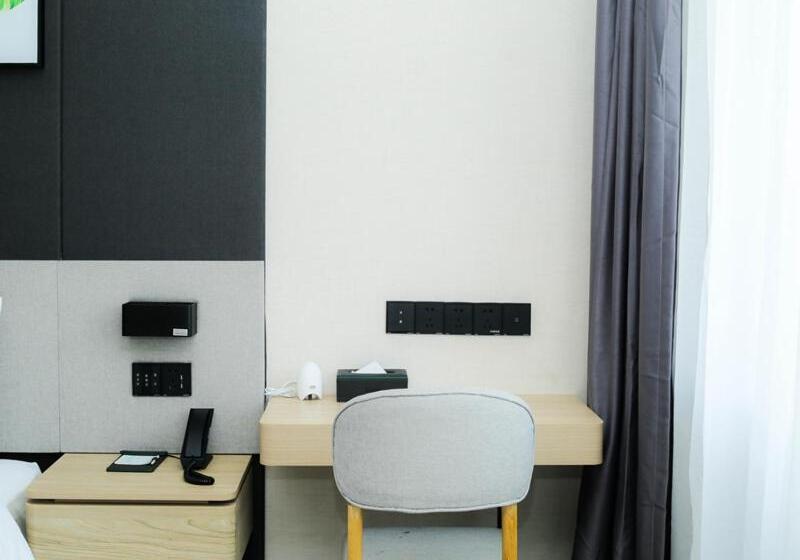 Люкс, Thank Inn Chain Xianyang Renmin Road Central Plaza