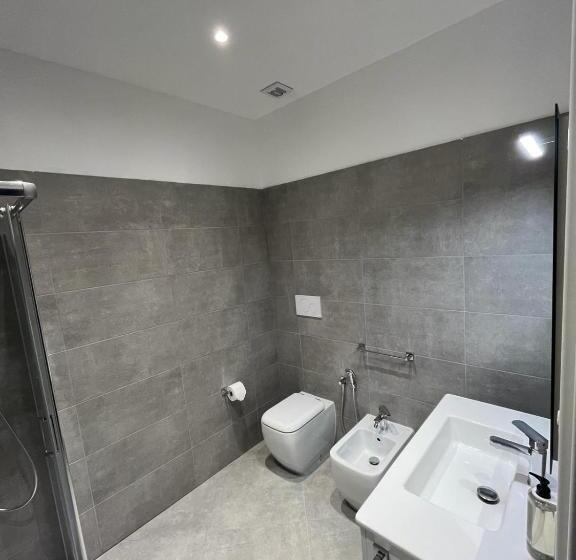 スーペリアスタジオ, House Of Oscar