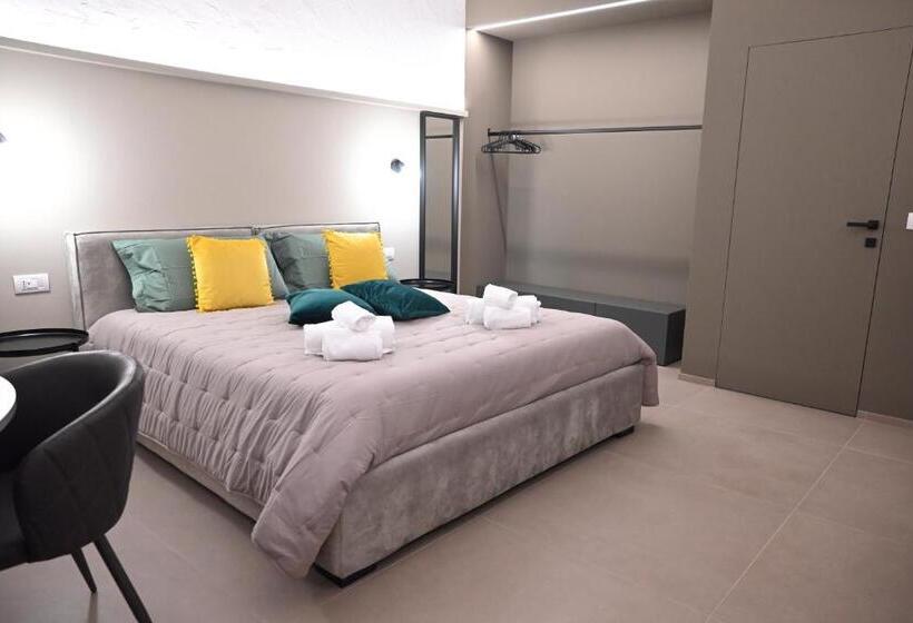 חדר סופריור עם מיטת קינג, Dimora Minelli Suites