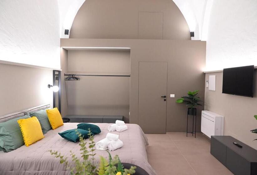 חדר סופריור עם מיטת קינג, Dimora Minelli Suites