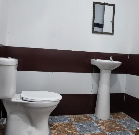 Семейный Номер Вид на Море, Dewatistay B&b