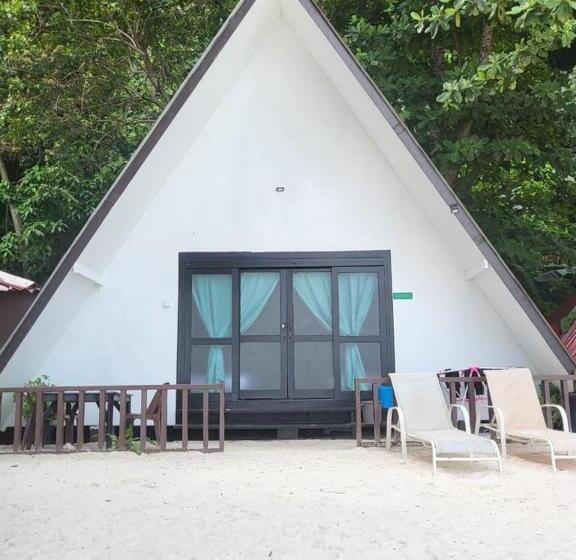 Семейный Номер Вид на Море, Dewatistay B&b