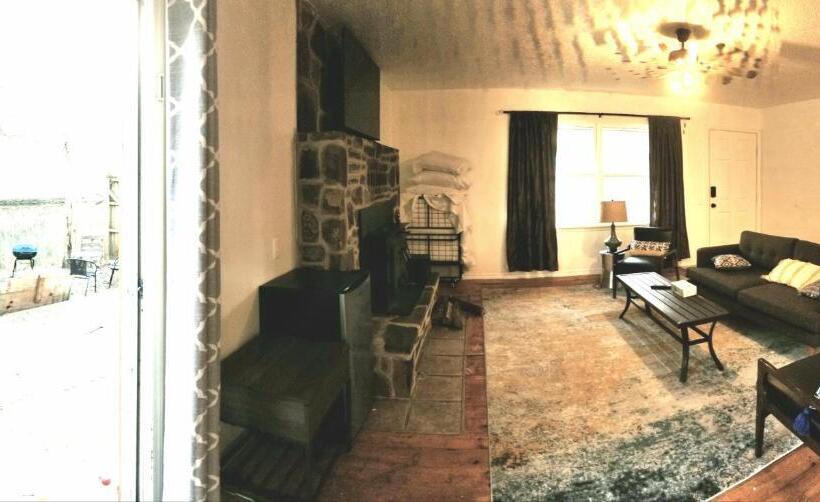 غرفة ديلوكس عائلية, The Magnolia House