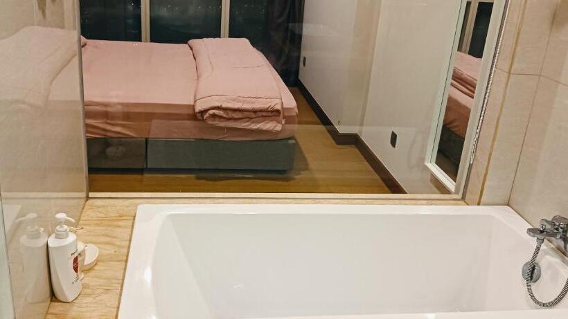 带1个卧室的带海景的公寓, 超赞海景高级公寓 浪漫香薰浴缸泡澡 Nexflix Youtube Wifi 喜欢浪漫宁静的您怎可错过