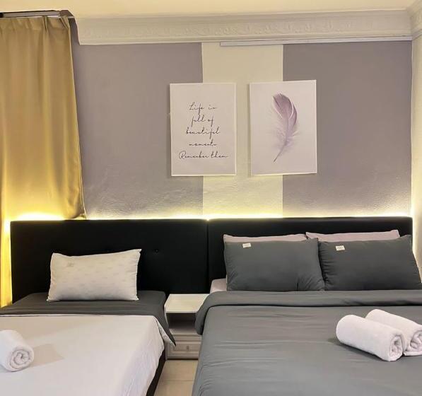 اتاق استاندارد سه نفره, Andiana Hotel & Lodge Kota Bharu City Centre #netflix