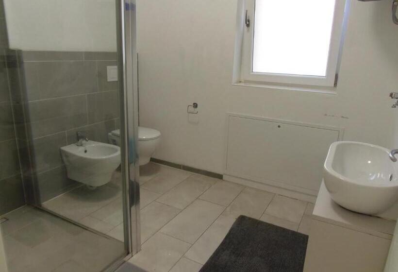 آپارتمان 2 خوابه, Apartaments Claudia Augusta