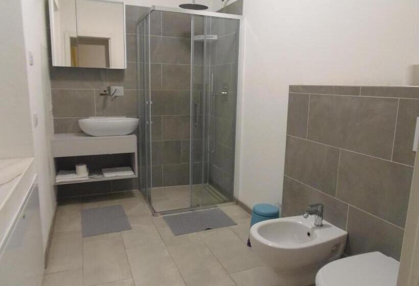 آپارتمان 1 خوابه همکف, Apartaments Claudia Augusta