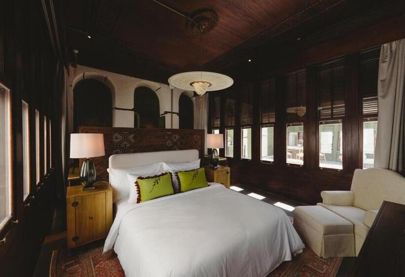 Deluxe Suite King Bed, Al Balad Hospitality