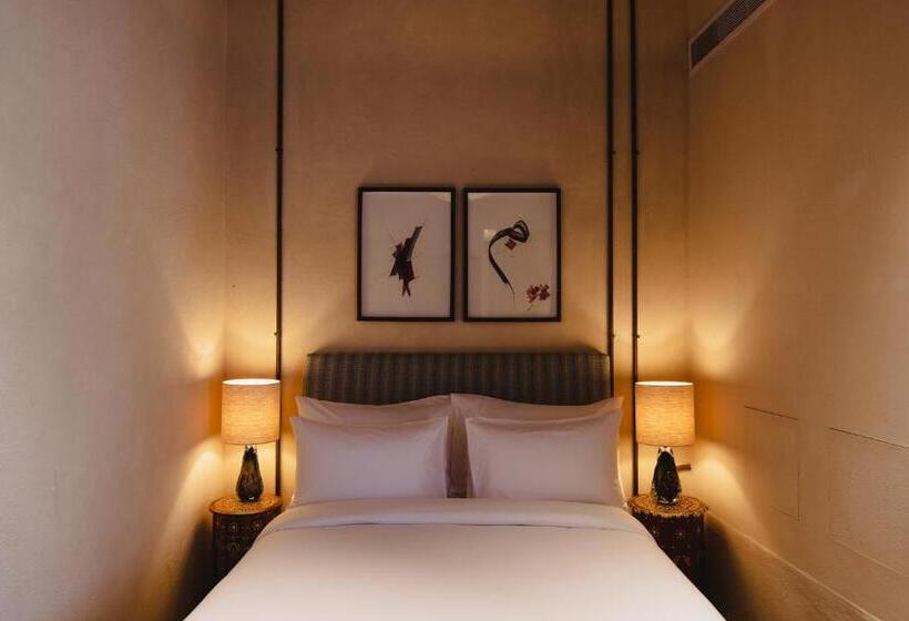 اتاق لوکس با تخت بزرگ, Al Balad Hospitality