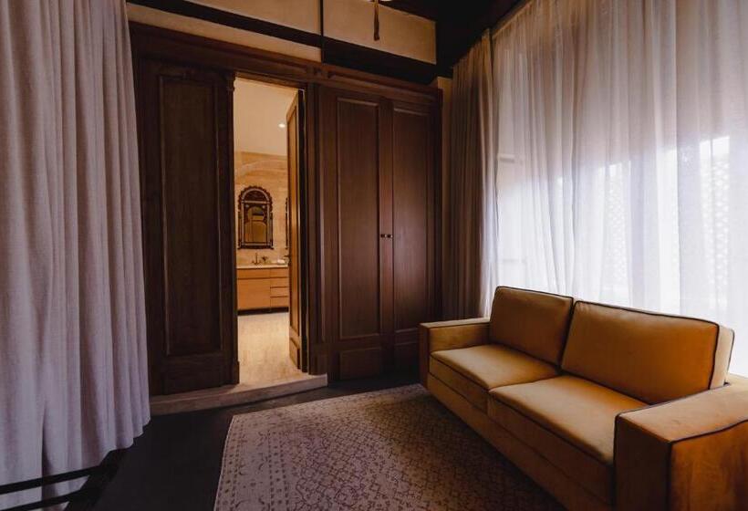 سوئیت با تخت بزرگ, Al Balad Hospitality