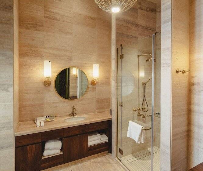 سوئیت رویال, Al Balad Hospitality