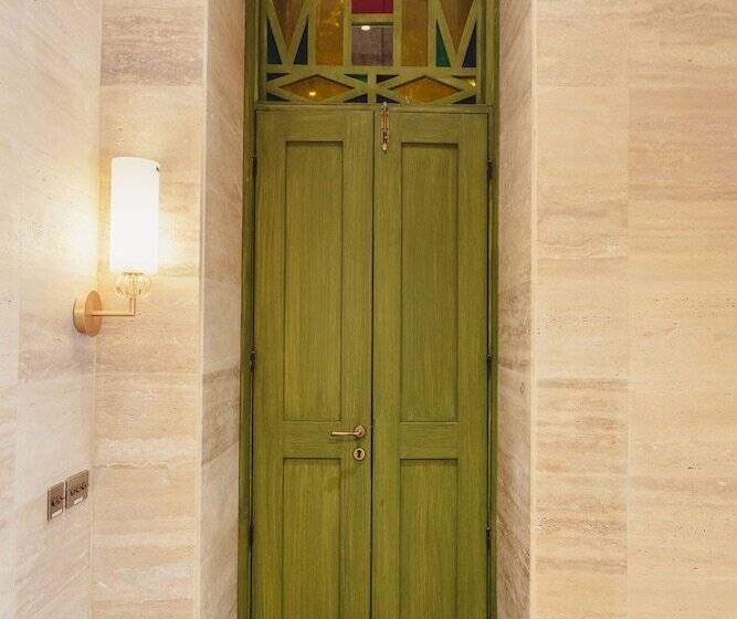 سوئیت رویال, Al Balad Hospitality