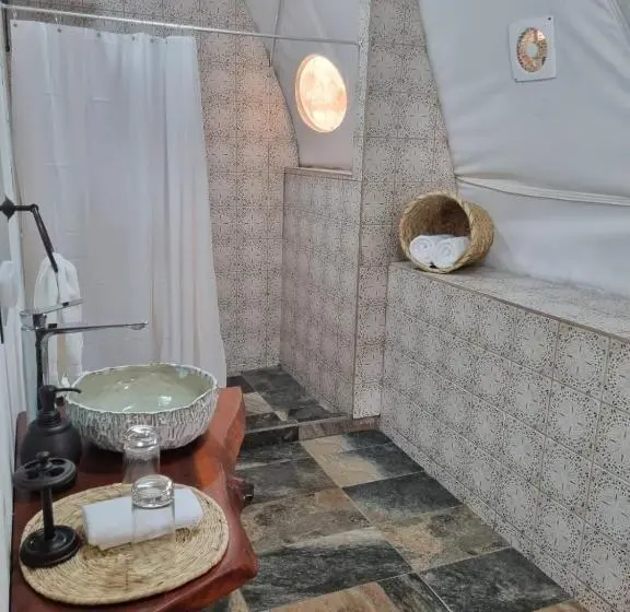 マウンテンビュースタンダードルーム, Refugio La Paz Ecoglamping