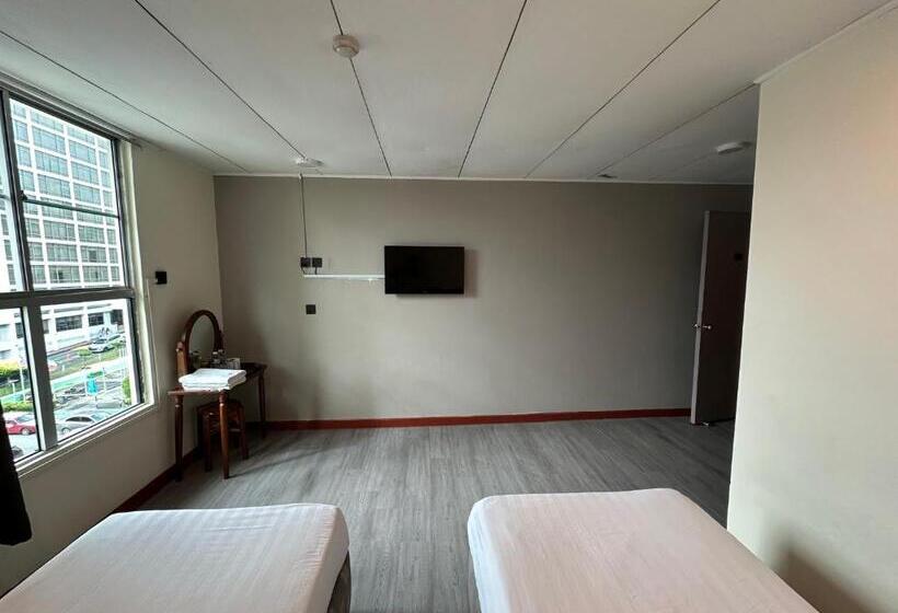 غرفة قياسية, Cu Boutique