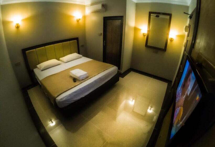 غرفة قياسية سرير كينج, Najmi Inn