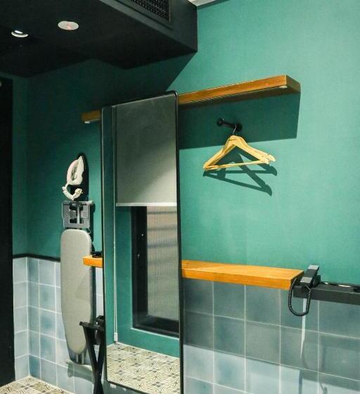 高级大房间, The Payang