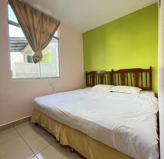 스탠다드 룸 킹사이즈 침대, Joyful Motel