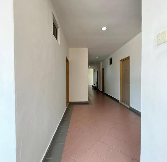 스탠다드 트리플 룸, Joyful Motel