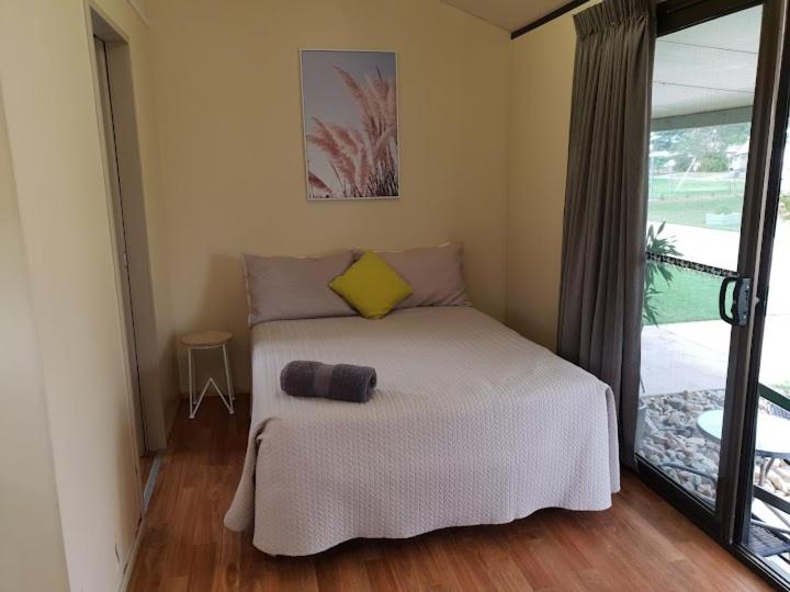 标准间, Carmila Caravan Park & Cabins