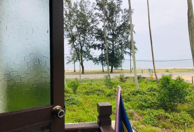 Номер Deluxe, Rumah Tamu Tepi Pantai