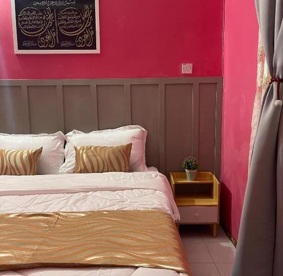 4ベッドルームハウス, Venice Raudhah Guest House