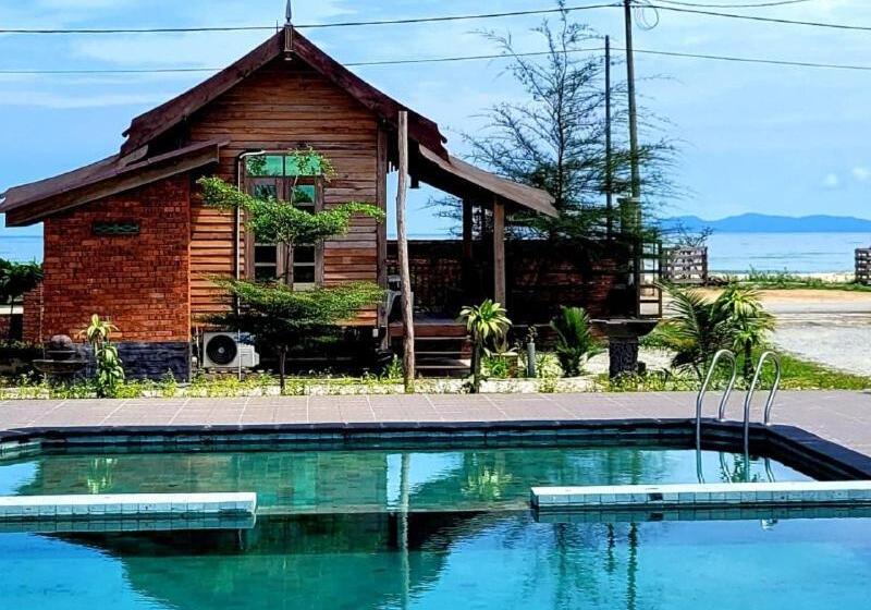 オーシャンビューのデラックストリプルルーム, Pulang Resort