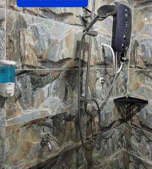 デラックスの4人部屋, Pulang Resort