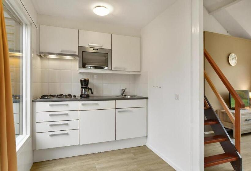 בונגלו סטנדרט 2 חדרי שינה, Summio Waterpark De Bloemert