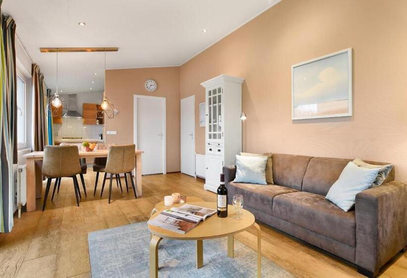 בקתת חדר, Summio Waterpark De Bloemert