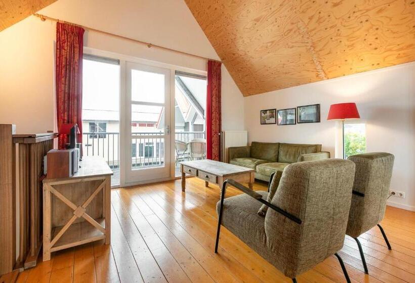 标准平房, Summio Havenresort Terherne