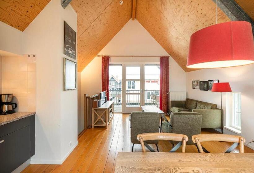 标准平房, Summio Havenresort Terherne