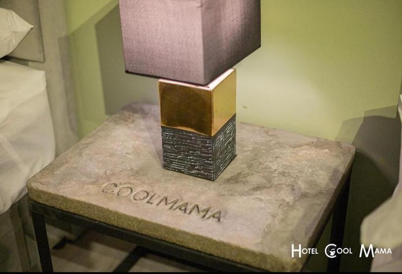 غرفة عائلية, Cool Mama