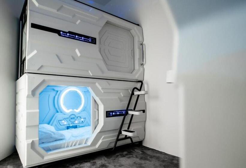 غرفة قياسية فردية حمام مشترك, Norvinton