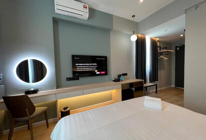 غرفة قياسية سرير كينج, Fu