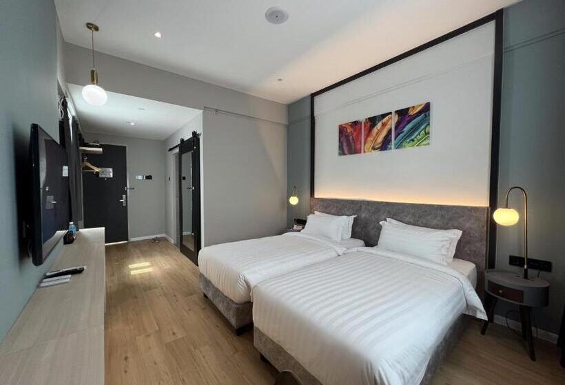 غرفة قياسية, Fu