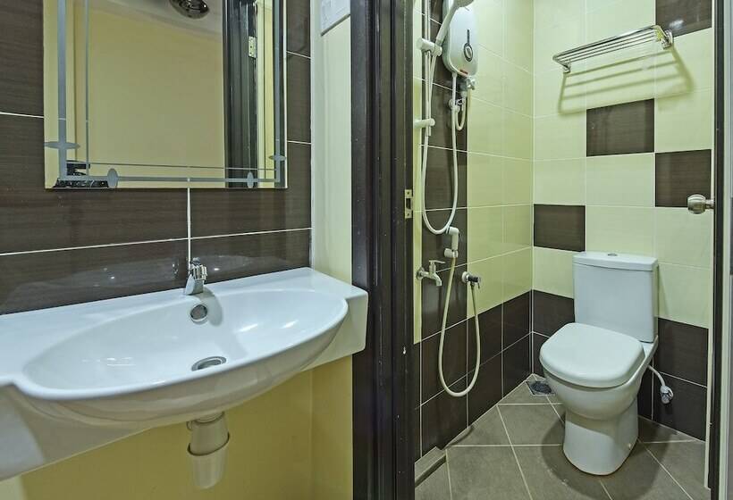 Трехместный Номер Deluxe, Sera Sentosa Inn