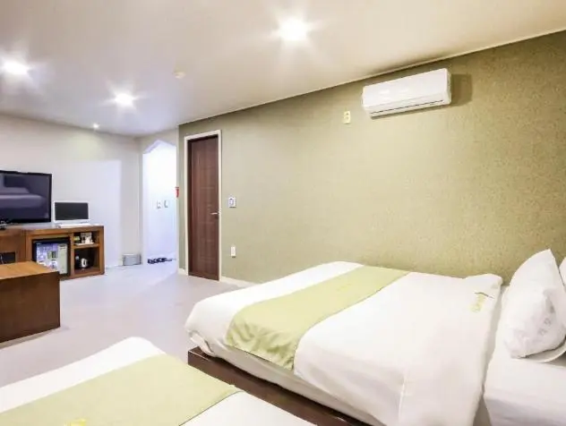 スタンダードルーム, Opera Motel