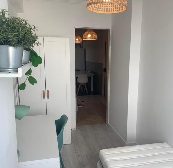 스탠다드 싱글 룸 공동욕실, Carcavelos Beach Shared Serviced Apartment 3