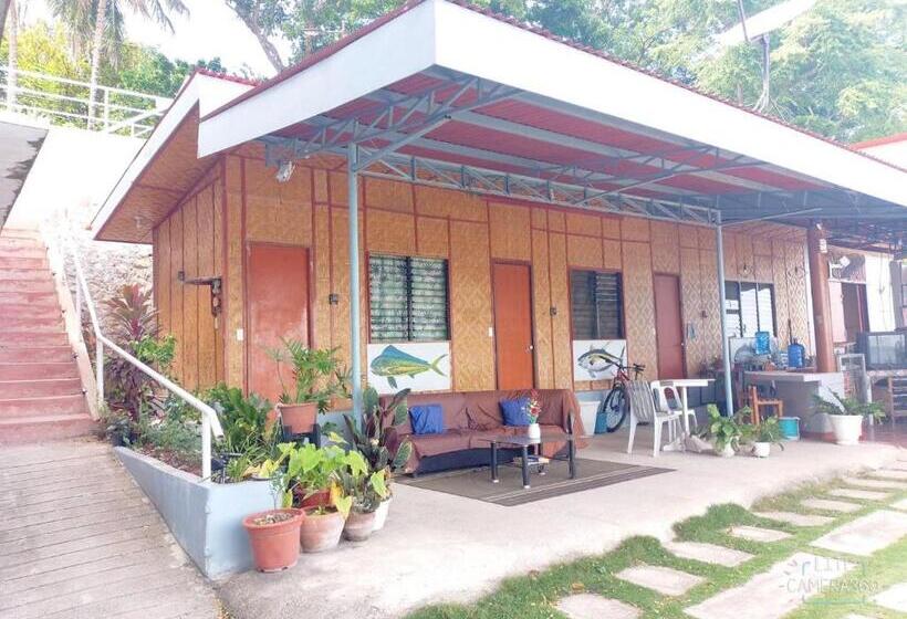 バス共有のスタンダードルーム, Anglers Hub Resort Affordable Hostel