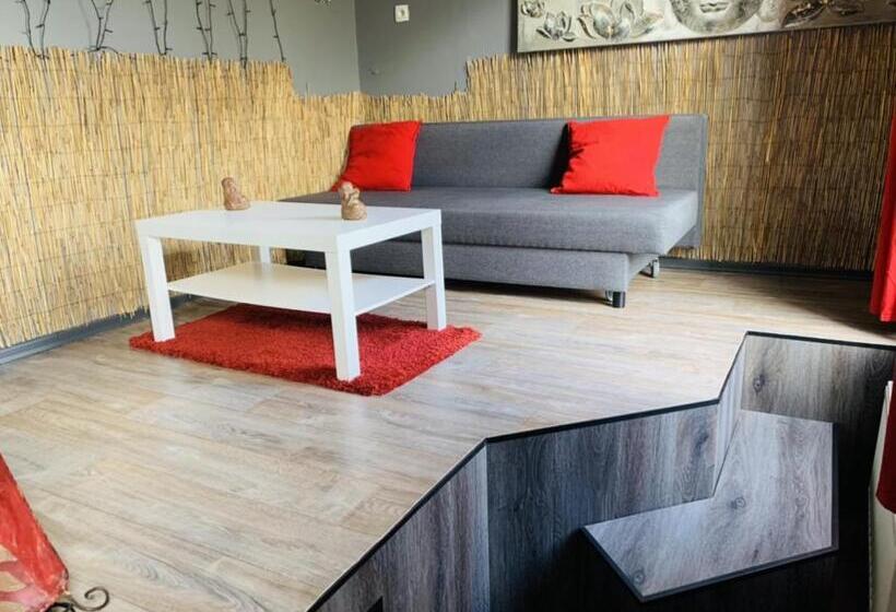 Студио Стандарт Вид на Сад, L Eveil