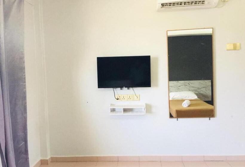 Номер Стандарт, Dlayaran Hotel & Cafe